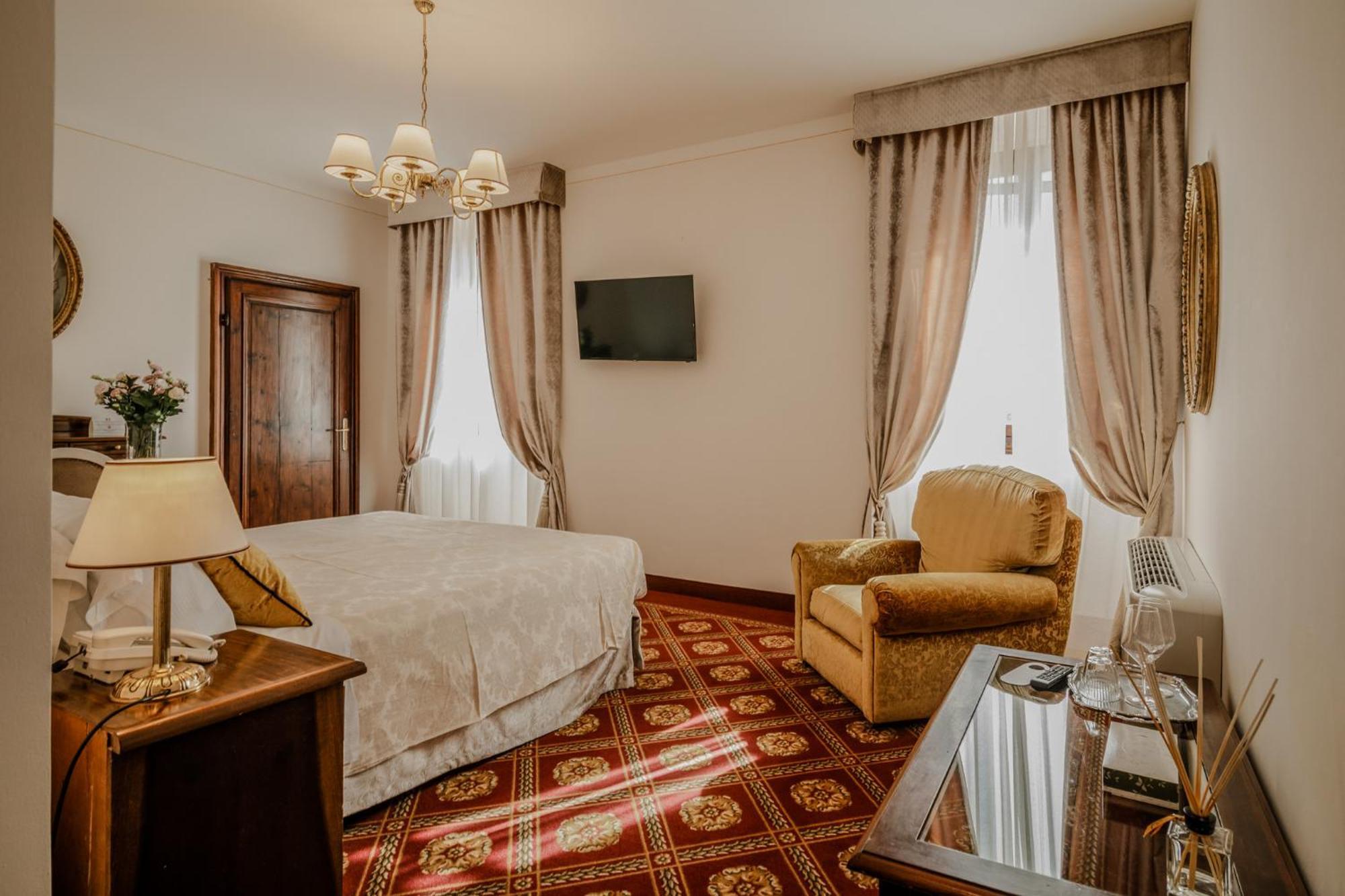Villa Lecchi Hotel Wellness Colle di Val d'Elsa Eksteriør billede